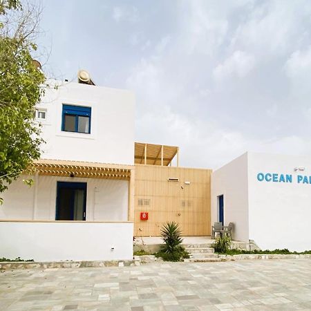 Ocean Palace プラソニシ エクステリア 写真